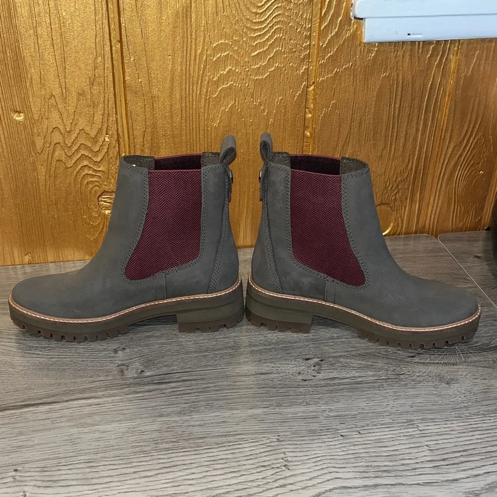 Timberland Courmayeur Valley Chelsea Boots - Picture 5 of 8